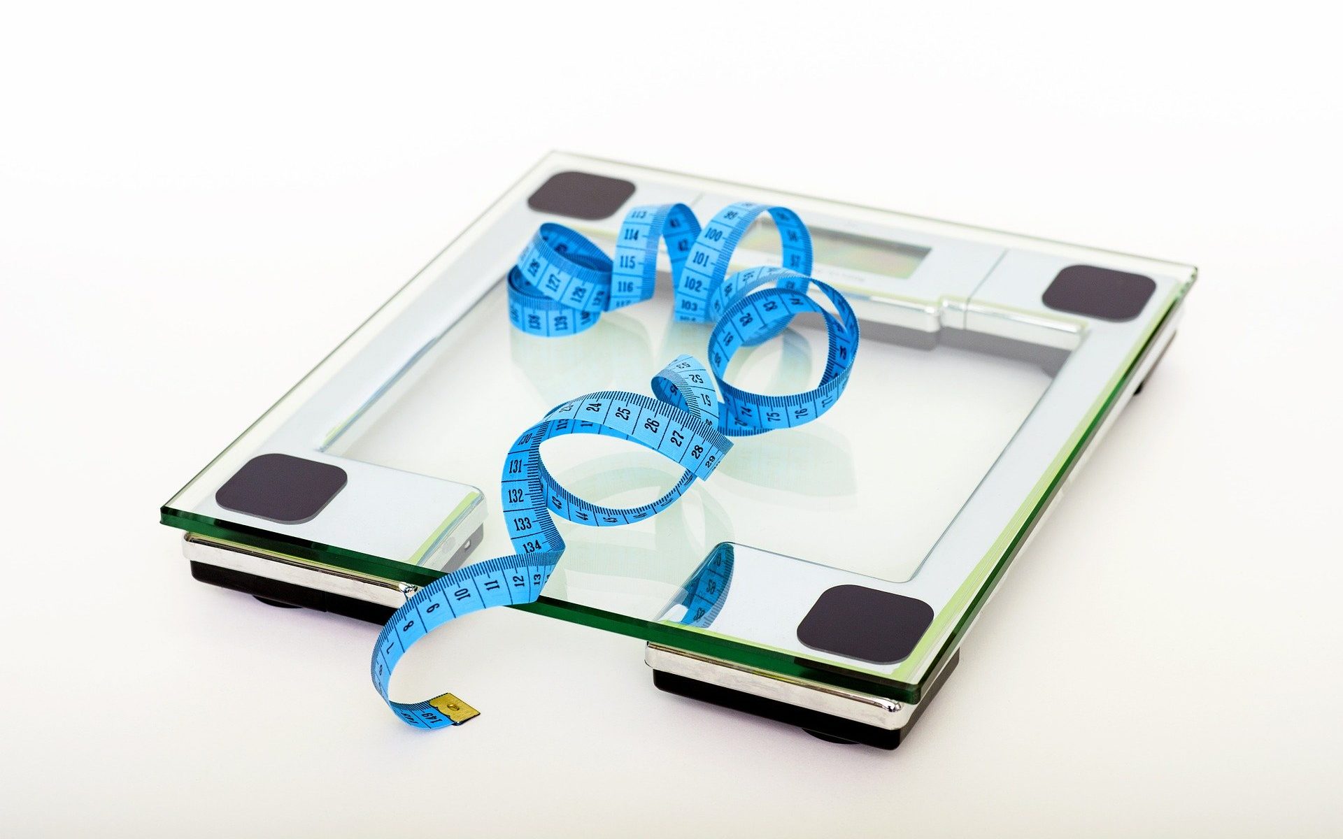 Picture of measuring tape and a scale